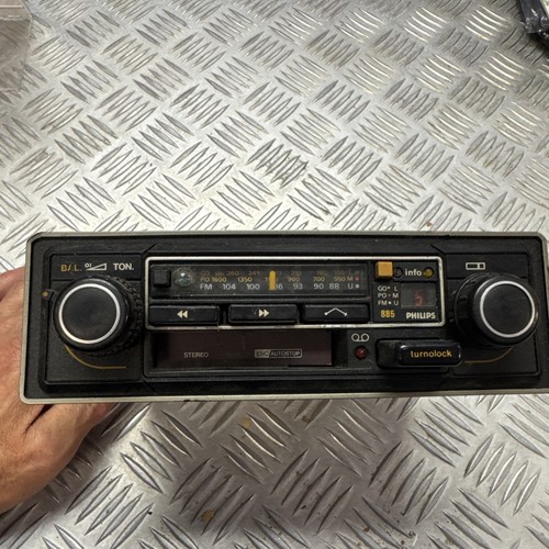 Philips 885 auto radio - 885, car